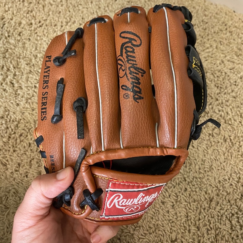 Toddler baseball glove
